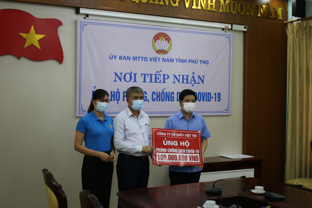Công ty Cổ phần Giấy Việt Trì tham gia ủng hộ phòng chống dịch COVID-19